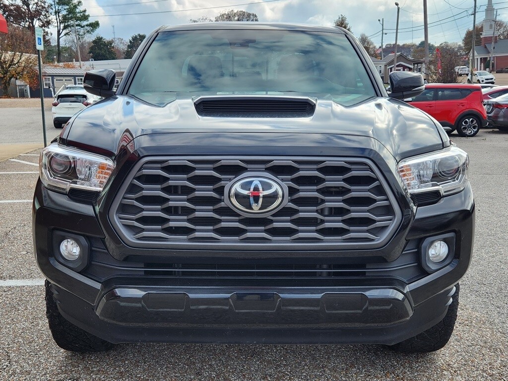 2021 Toyota Tacoma TRD Sport V6 photo 4