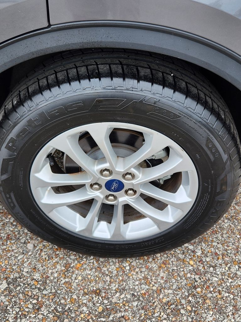 2022 Ford Escape SE - Photo 13