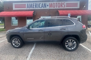 2020 Jeep Cherokee Latitude Plus SUV