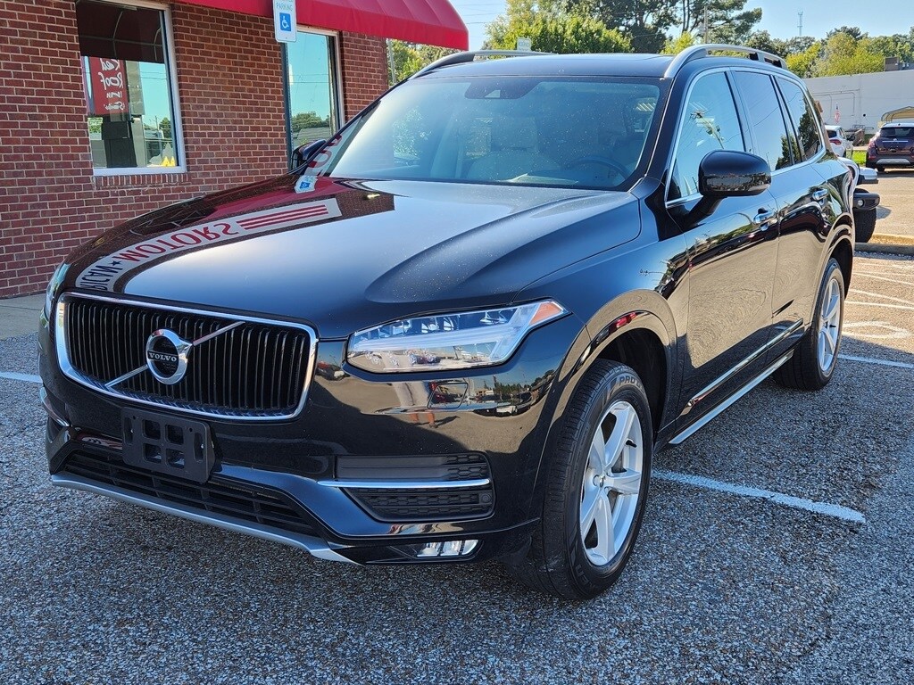 2018 Volvo XC90 Momentum photo 3