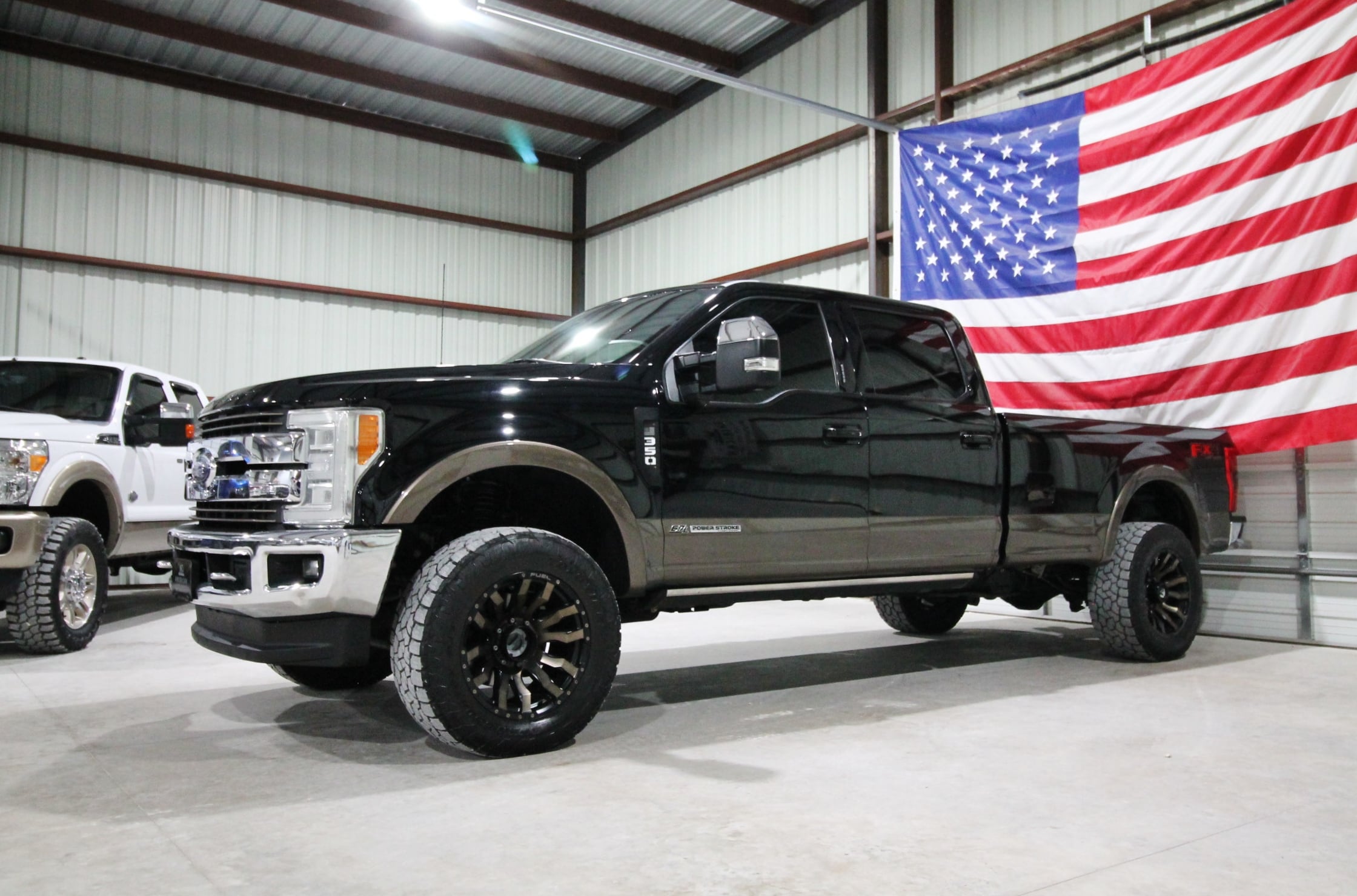 2017 Ford F-350 Super Duty King Ranch's photo