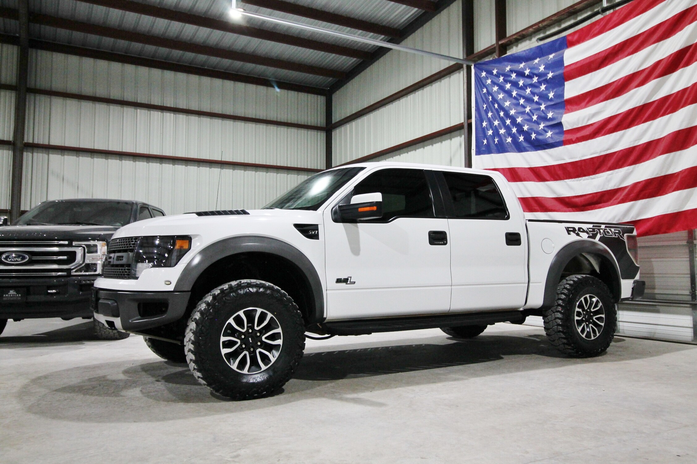2014 Ford F-150 SVT Raptor photo 4