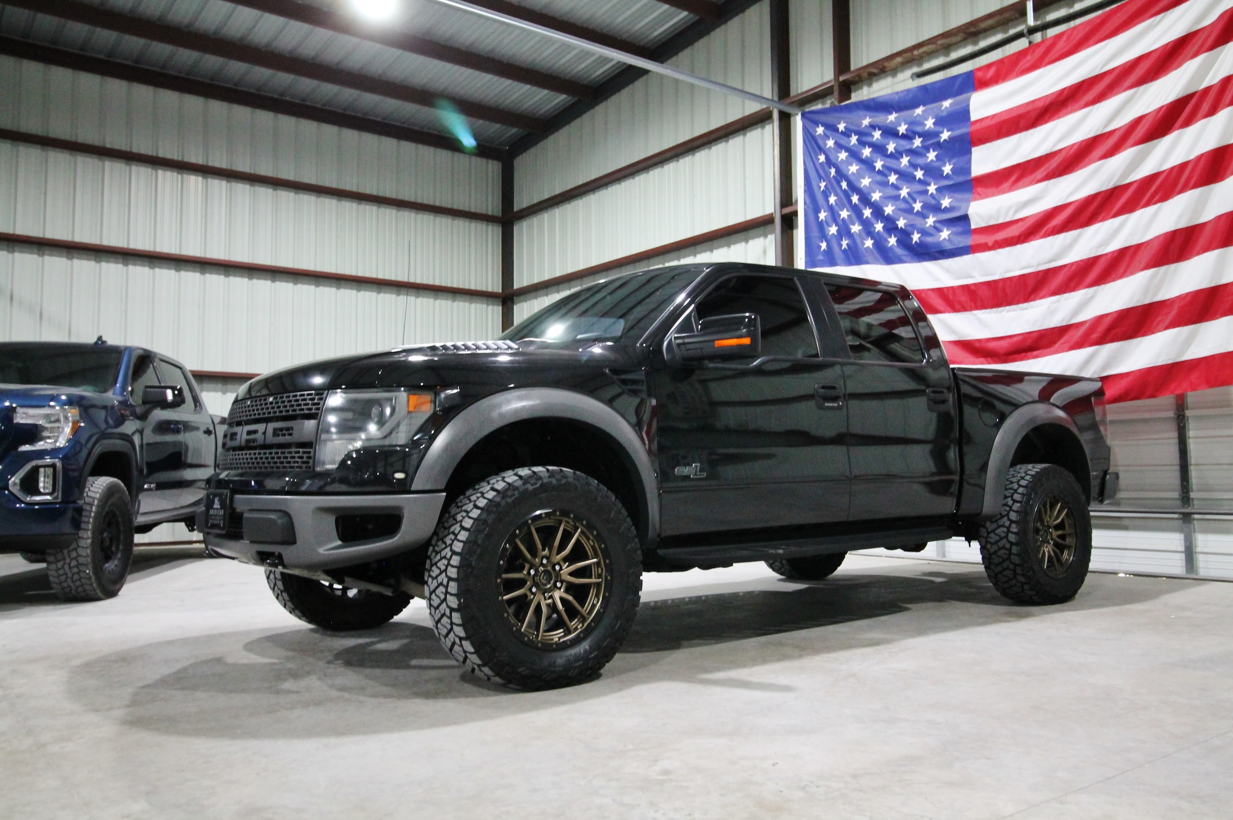2014 Ford F-150 SVT Raptor 4x4 SuperCrew 145-in's photo