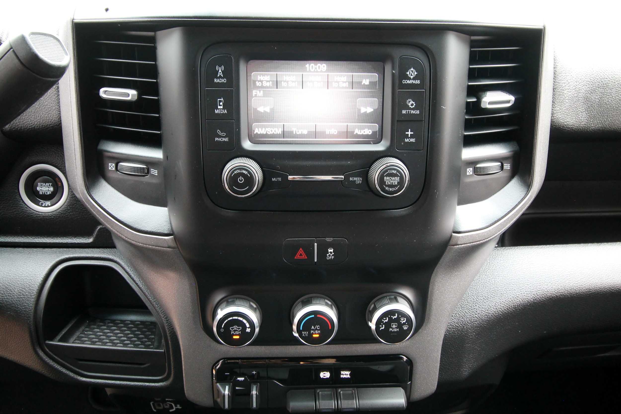 2022 RAM Ram 3500 Pickup Tradesman - Photo 25