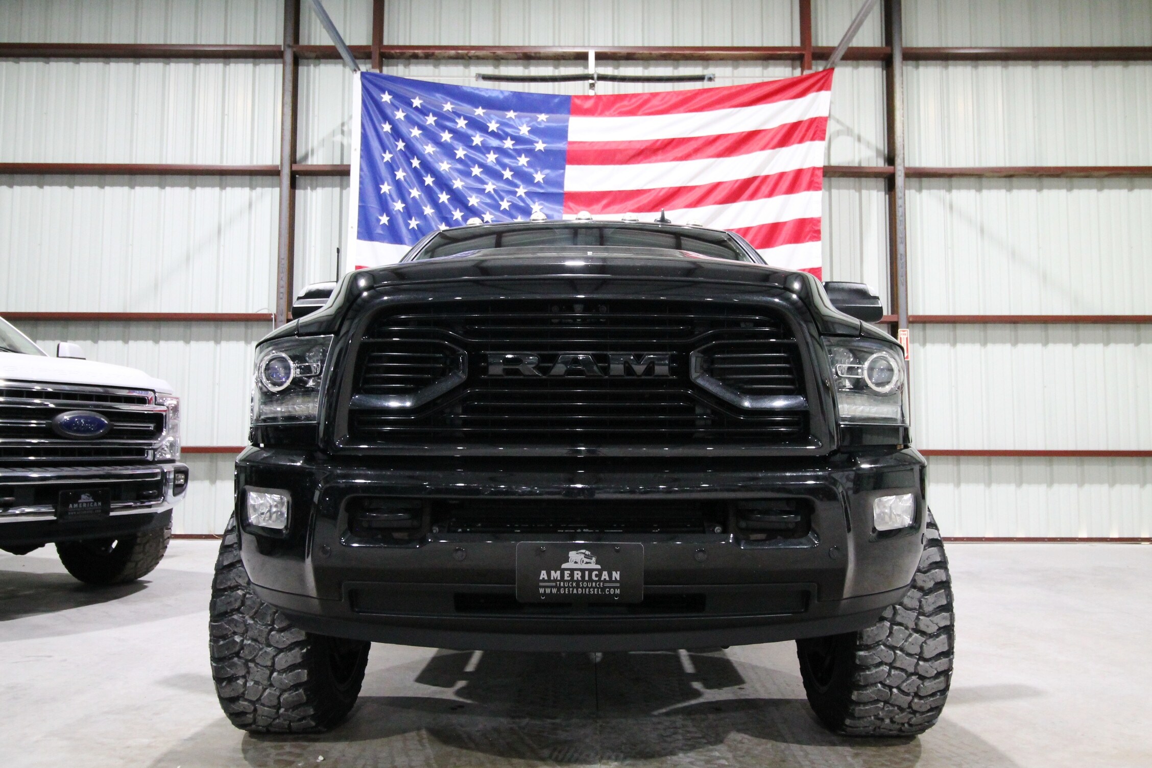 2018 Ram 2500 Laramie photo 2