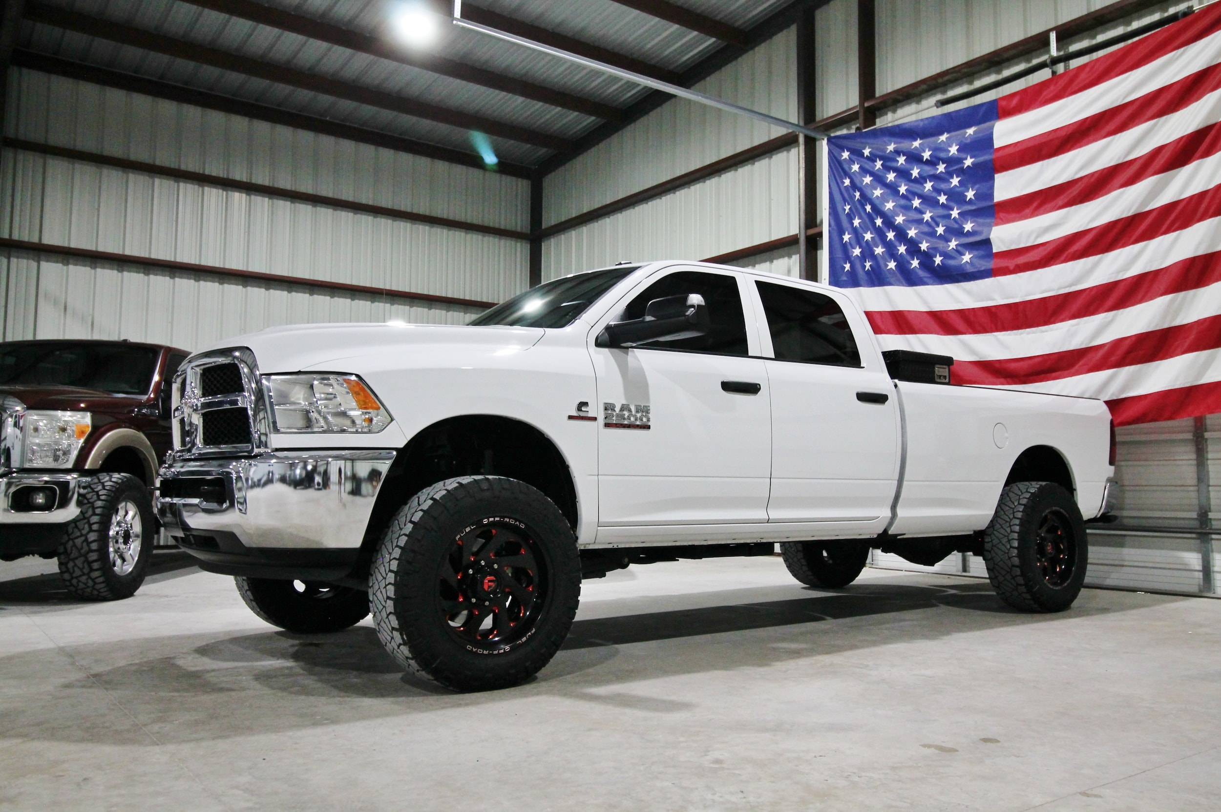 2015 RAM 2500 Tradesman 4X4 Crew Cab LWB's photo