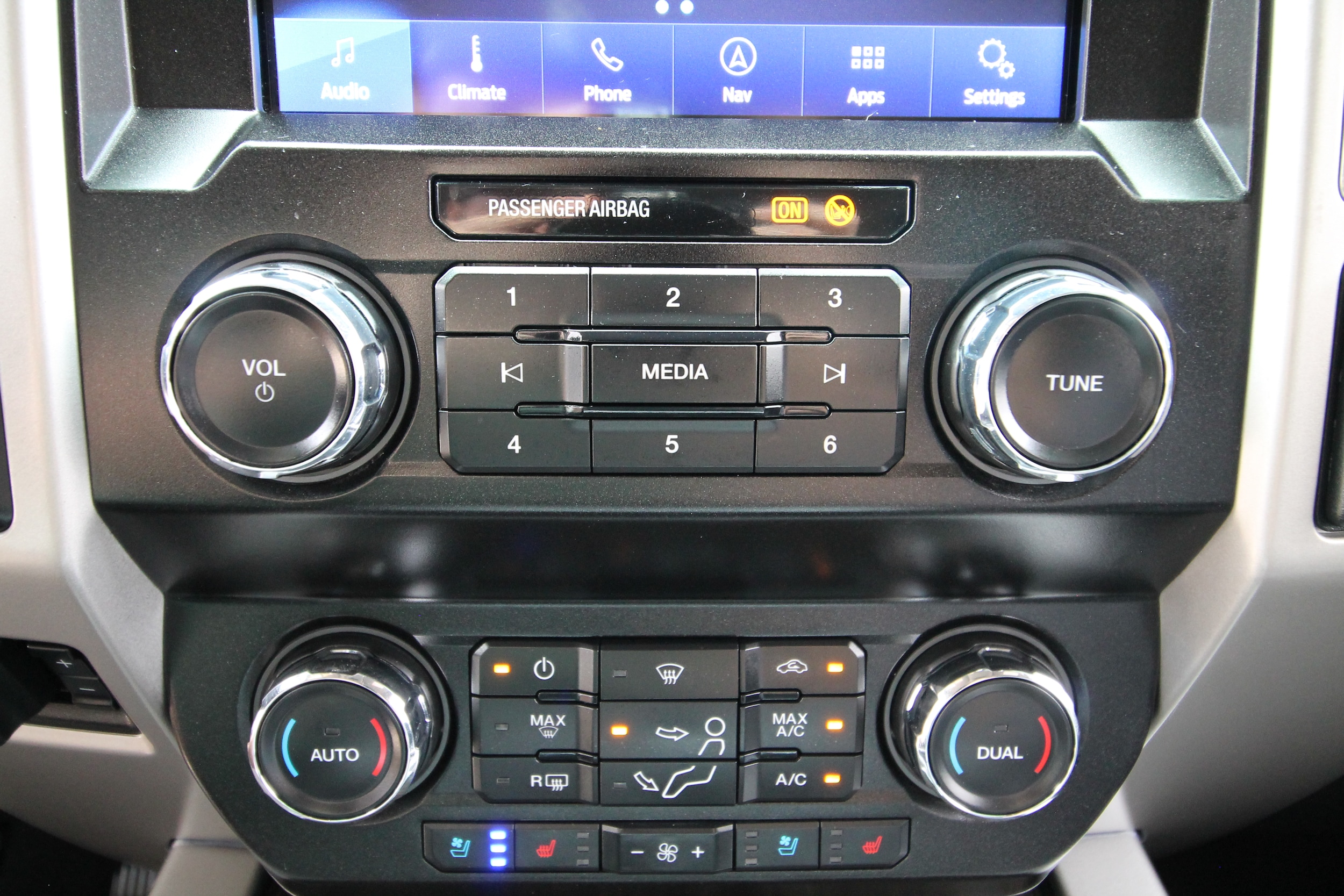 2020 Ford F-350 Super Duty Lariat - Photo 35