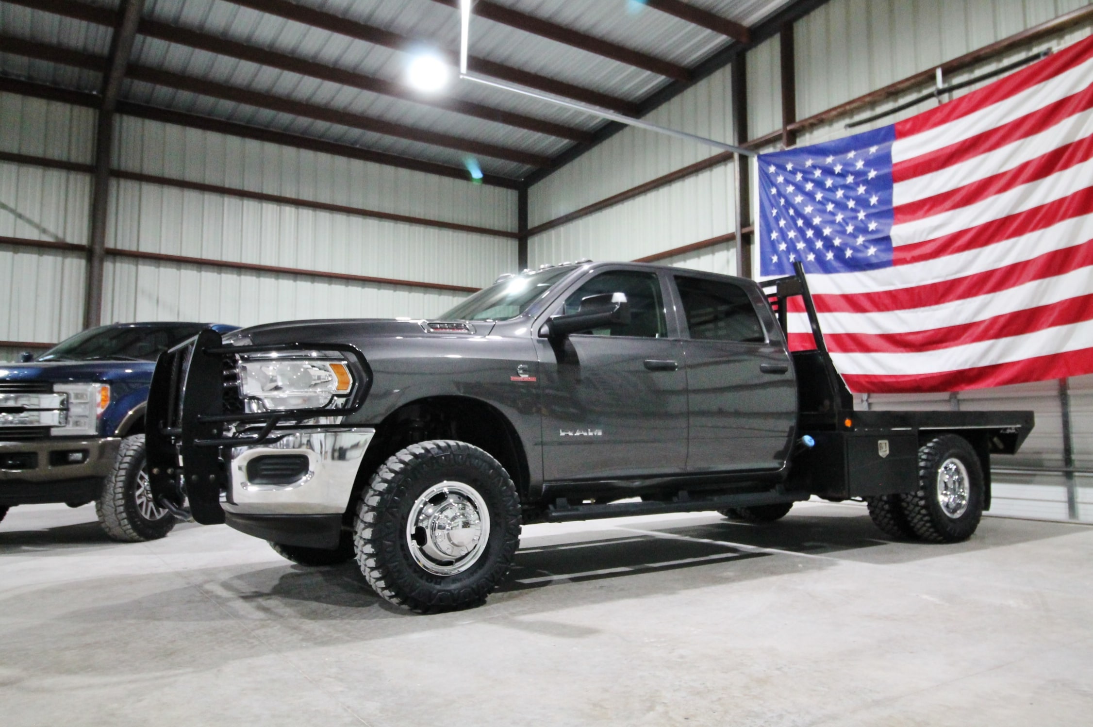 2019 RAM 3500 Tradesman 4X4 Crew Cab DRW's photo