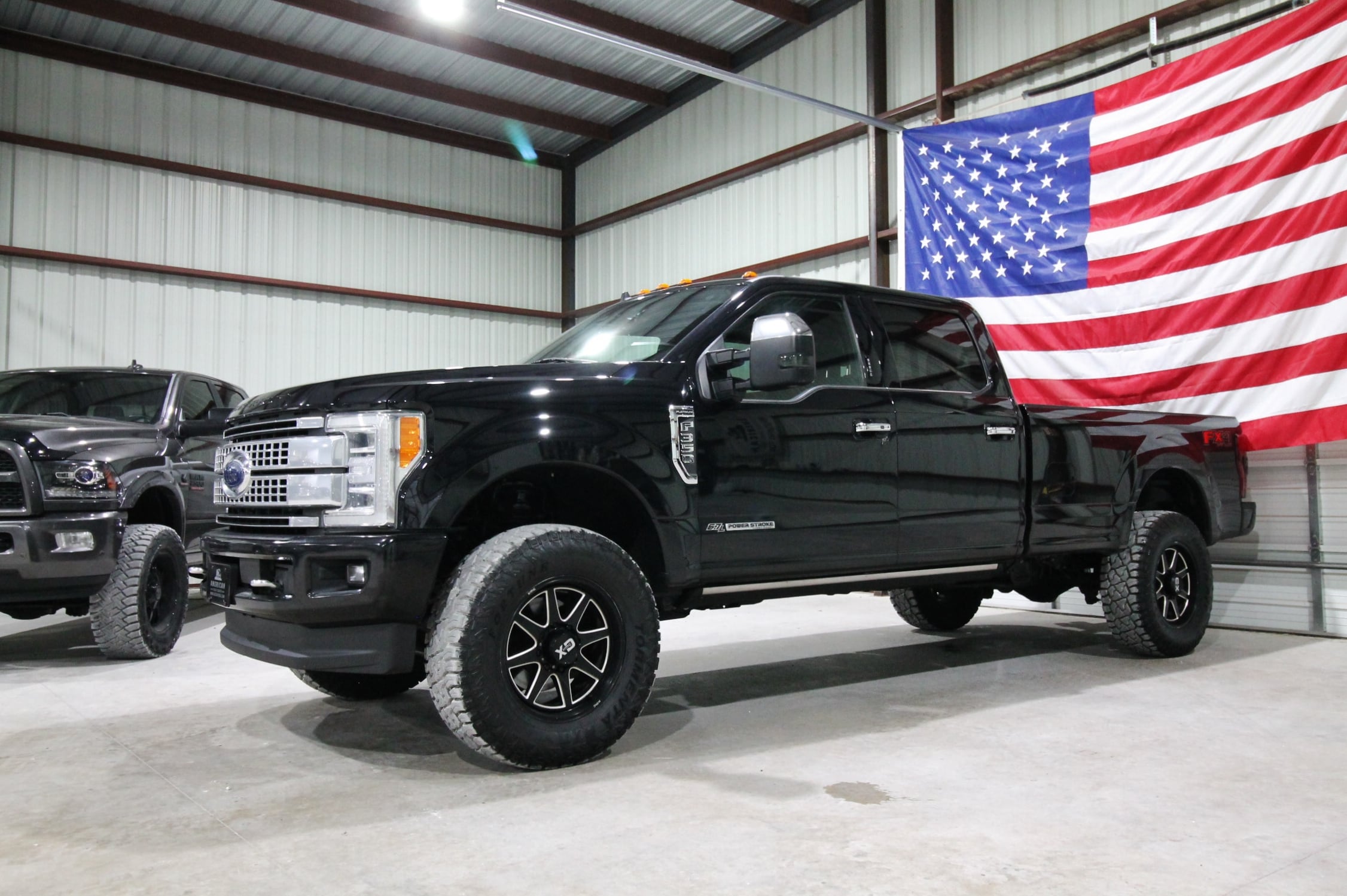 2019 Ford Super Duty F-350 Platinum