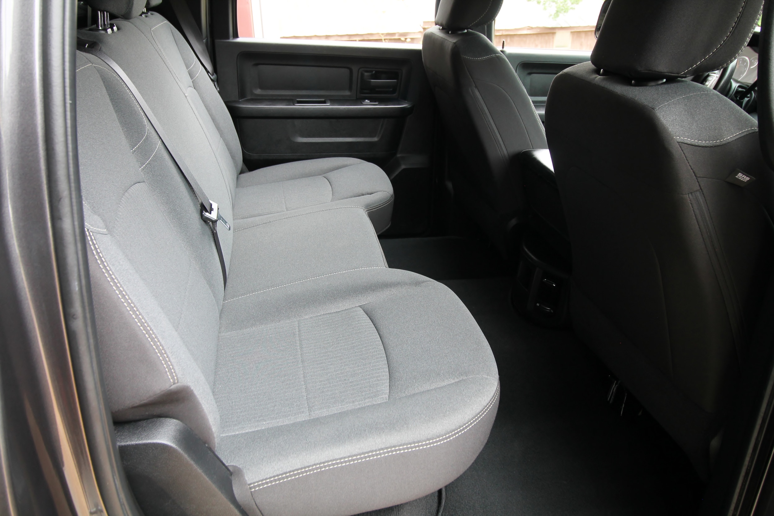 2022 RAM Ram 3500 Pickup Tradesman - Photo 37