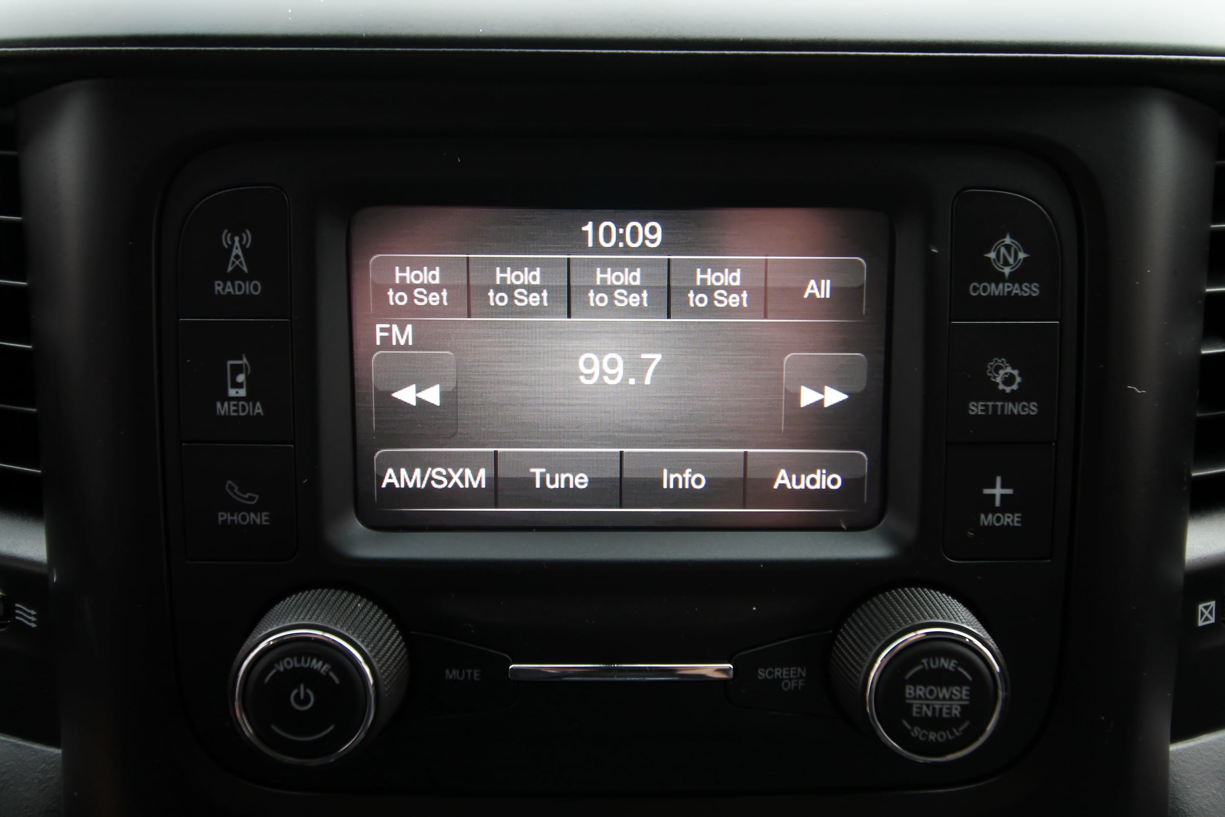 2022 RAM Ram 3500 Pickup Tradesman - Photo 26