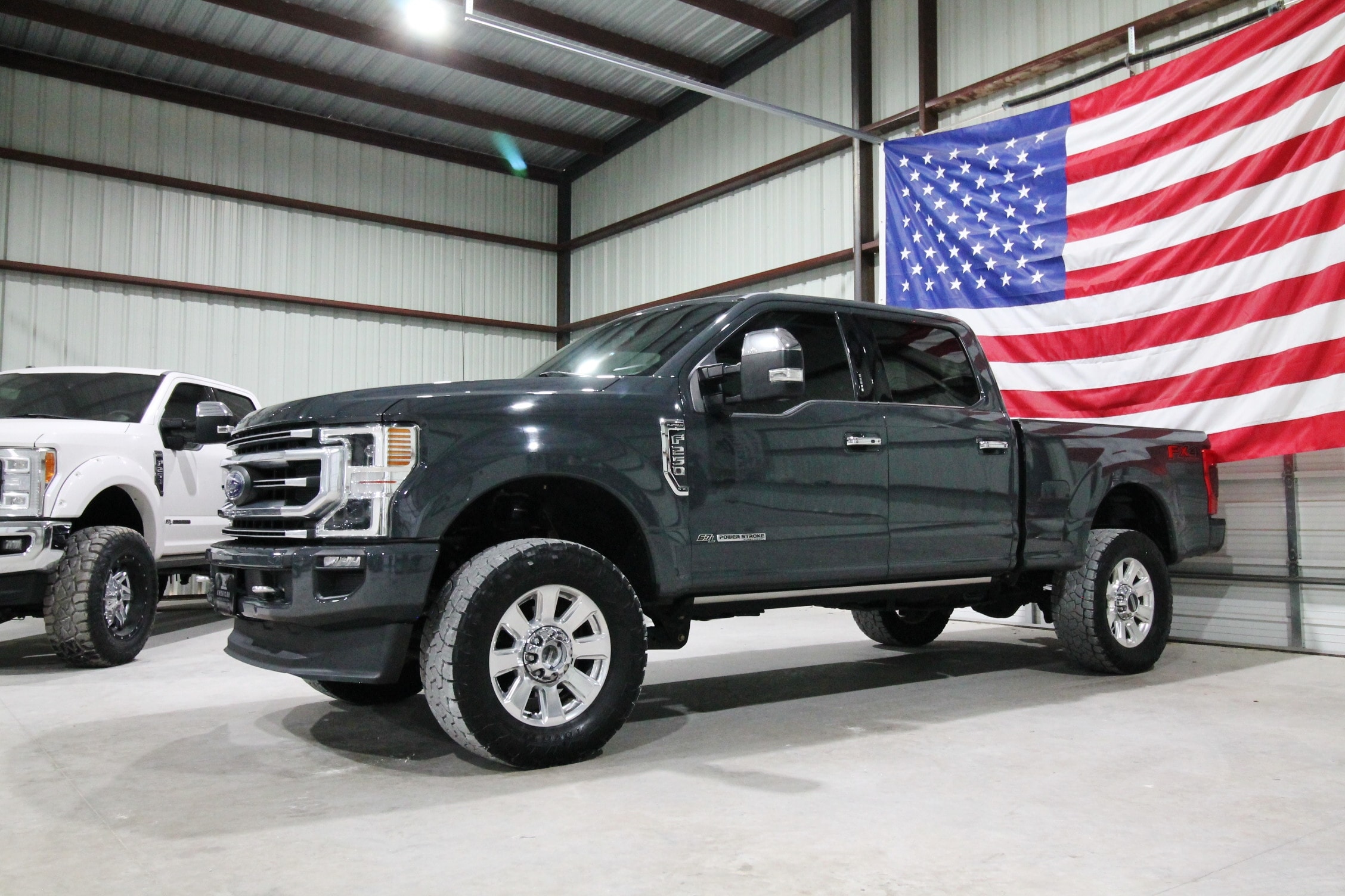 2021 Ford F-250 Super Duty Platinum's photo