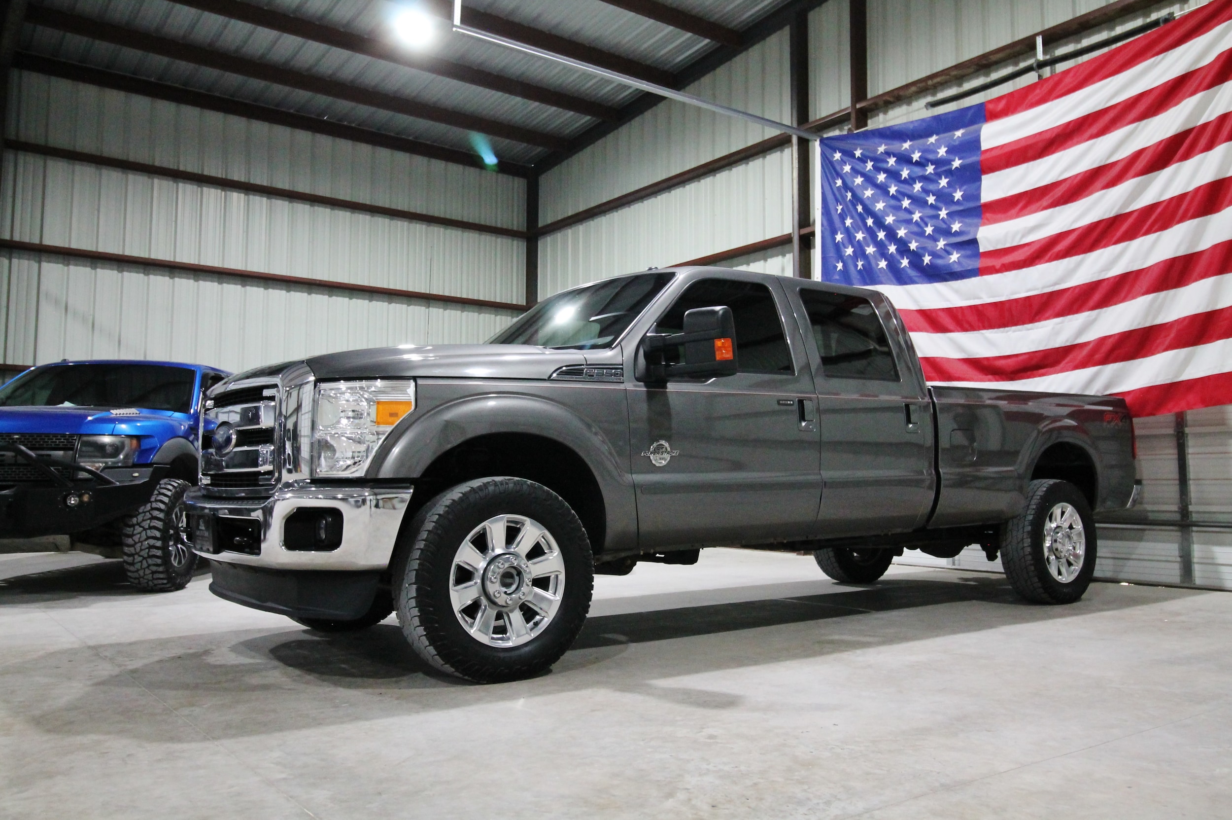 2014 Ford F-350 Lariat 4x4 Crew Cab 172-In SRW's photo