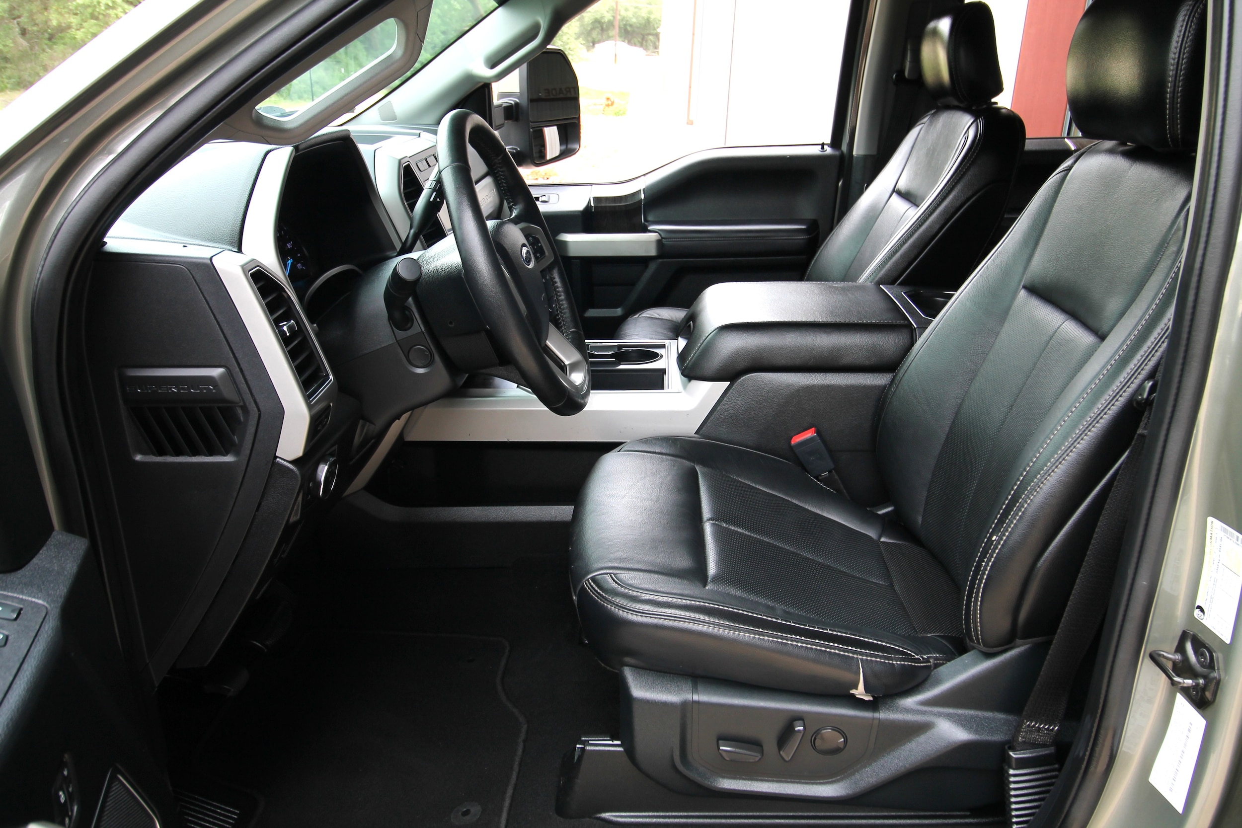 2020 Ford F-350 Super Duty Lariat - Photo 24