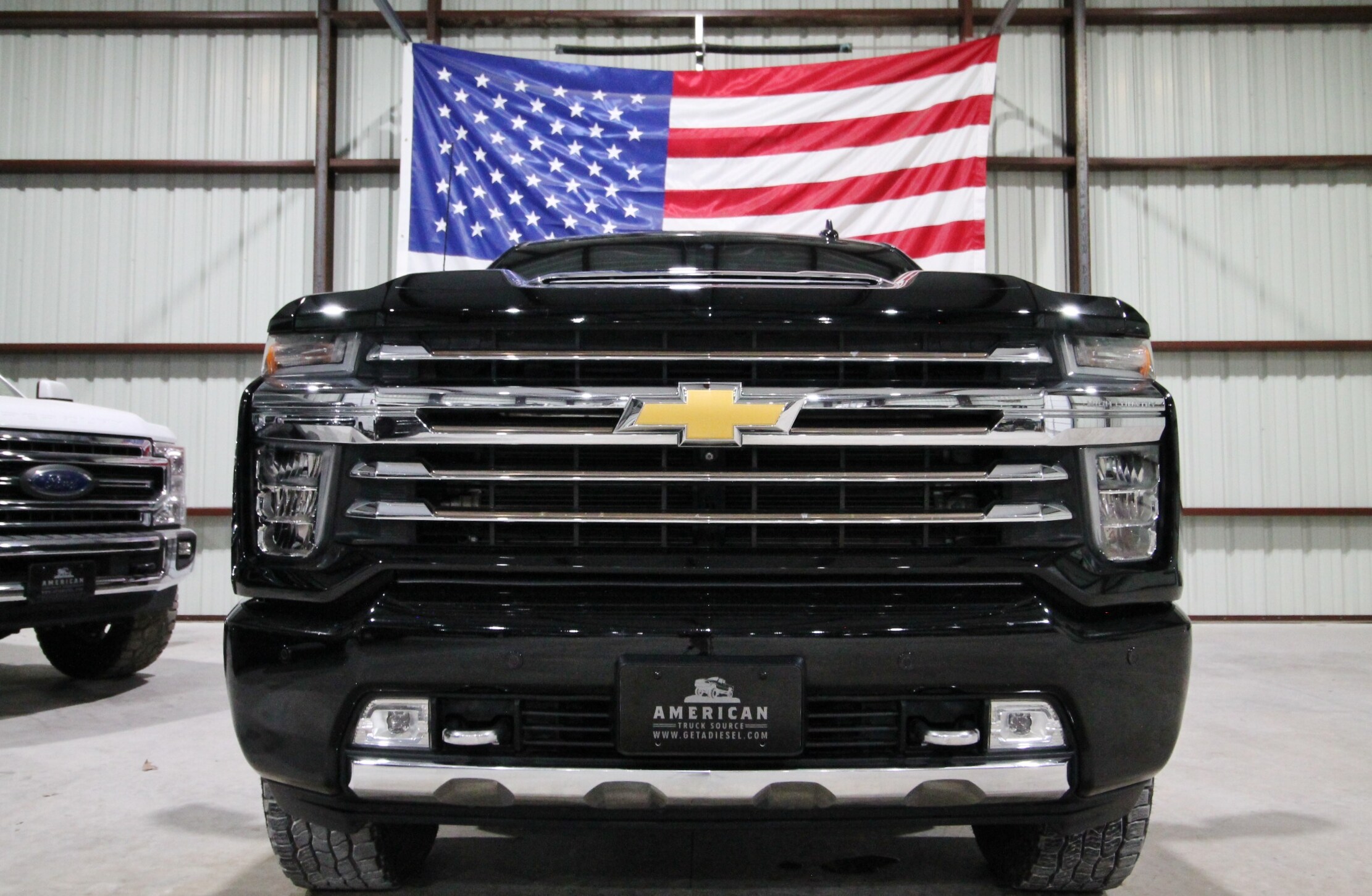 2020 Chevrolet Silverado 2500HD High Country photo 2