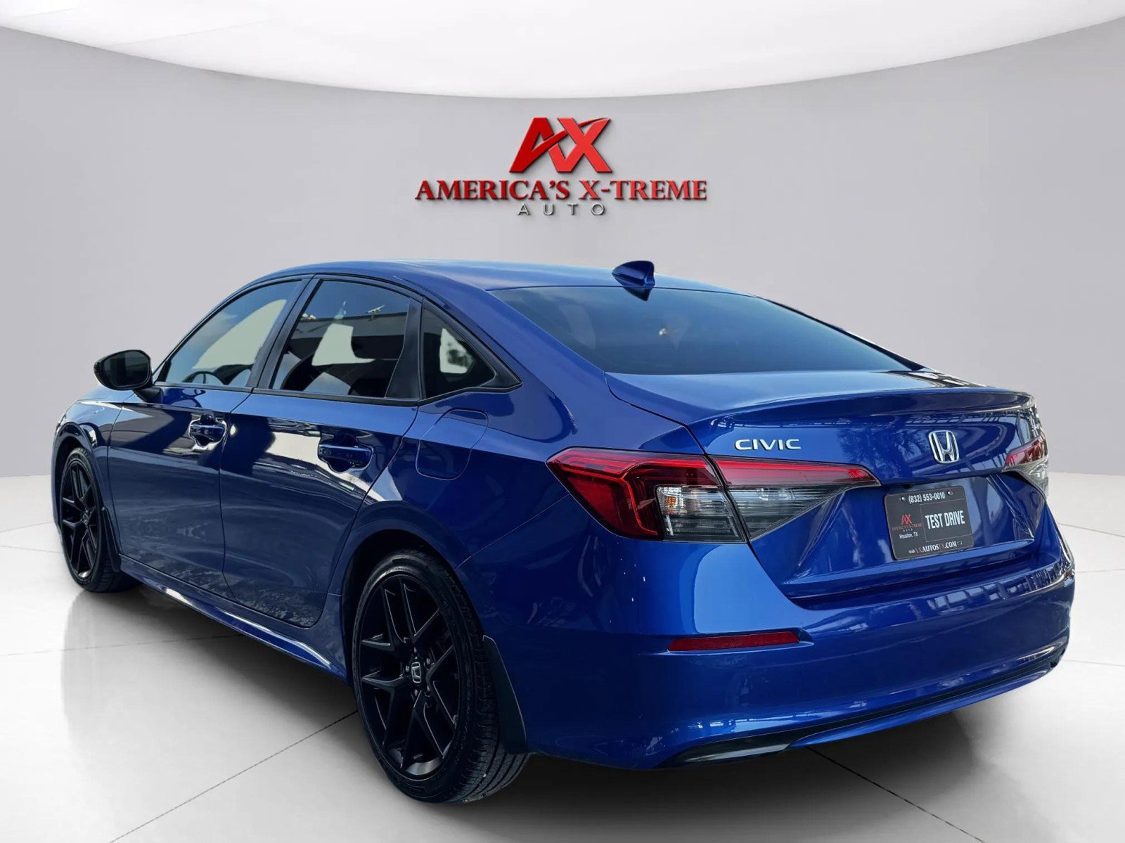 2022 Honda Civic Sport photo 3