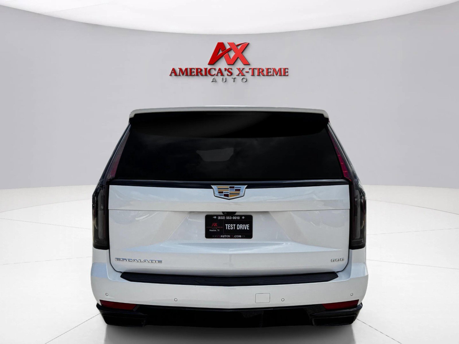 2022 Cadillac Escalade Sport photo 4