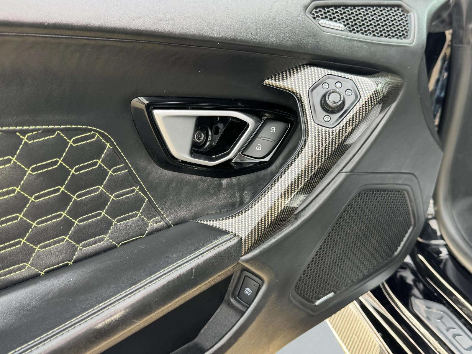 2018 Lamborghini Huracan Base - Photo 40