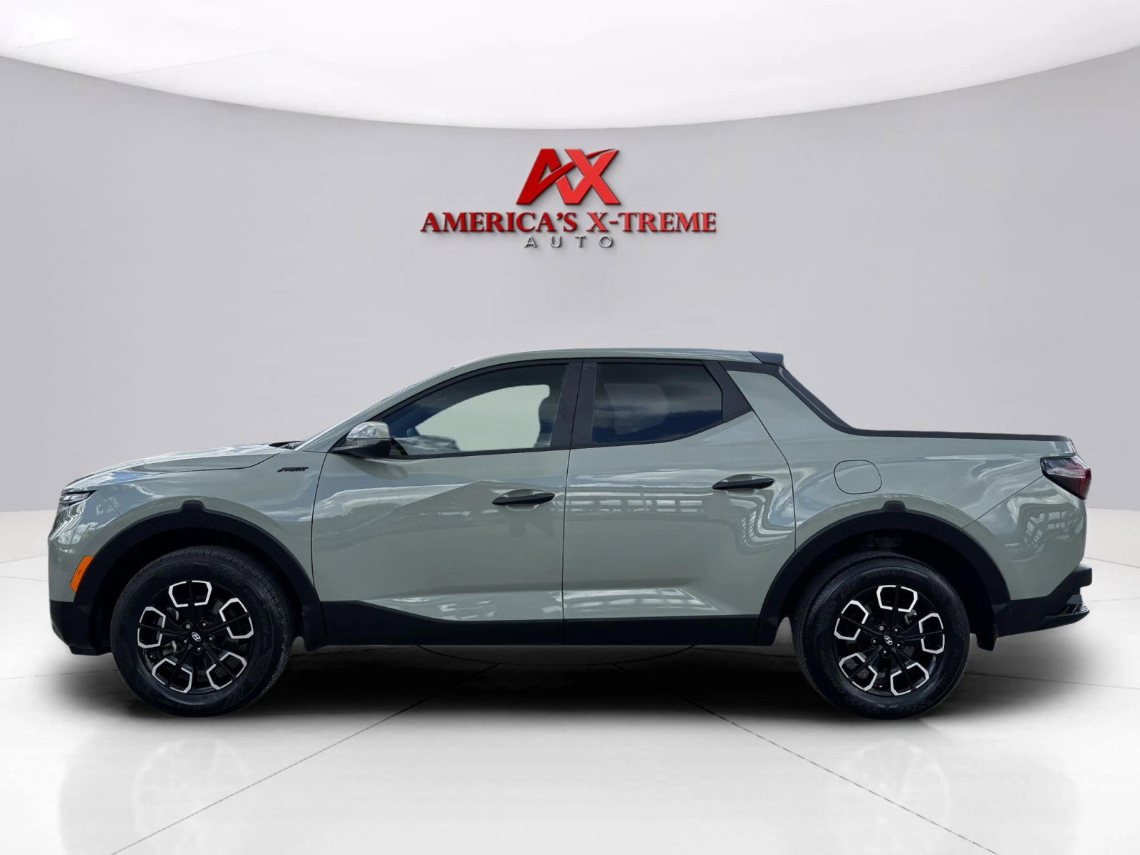 2024 Hyundai Santa Cruz SEL photo 2