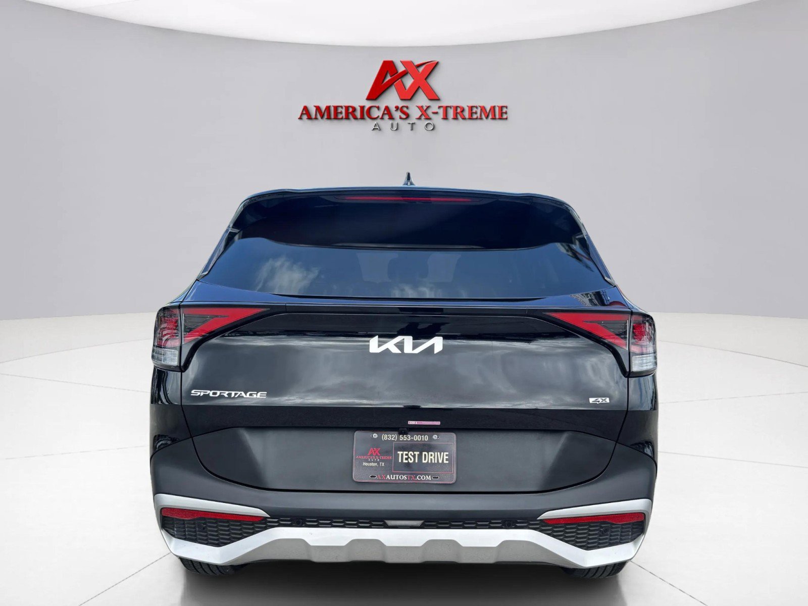 2024 Kia Sportage EX photo 4