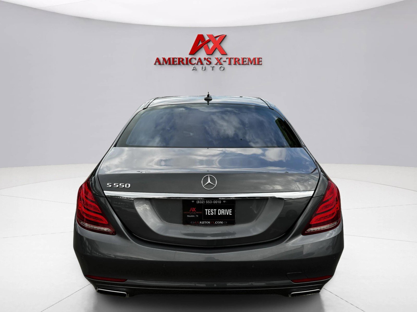 2017 Mercedes Benz S 550 photo 4