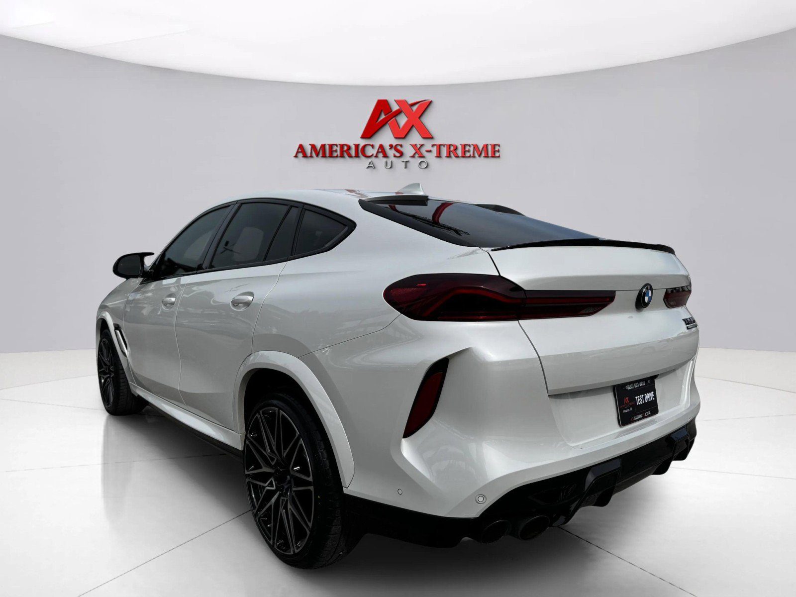 2022 Bmw X6 M photo 3