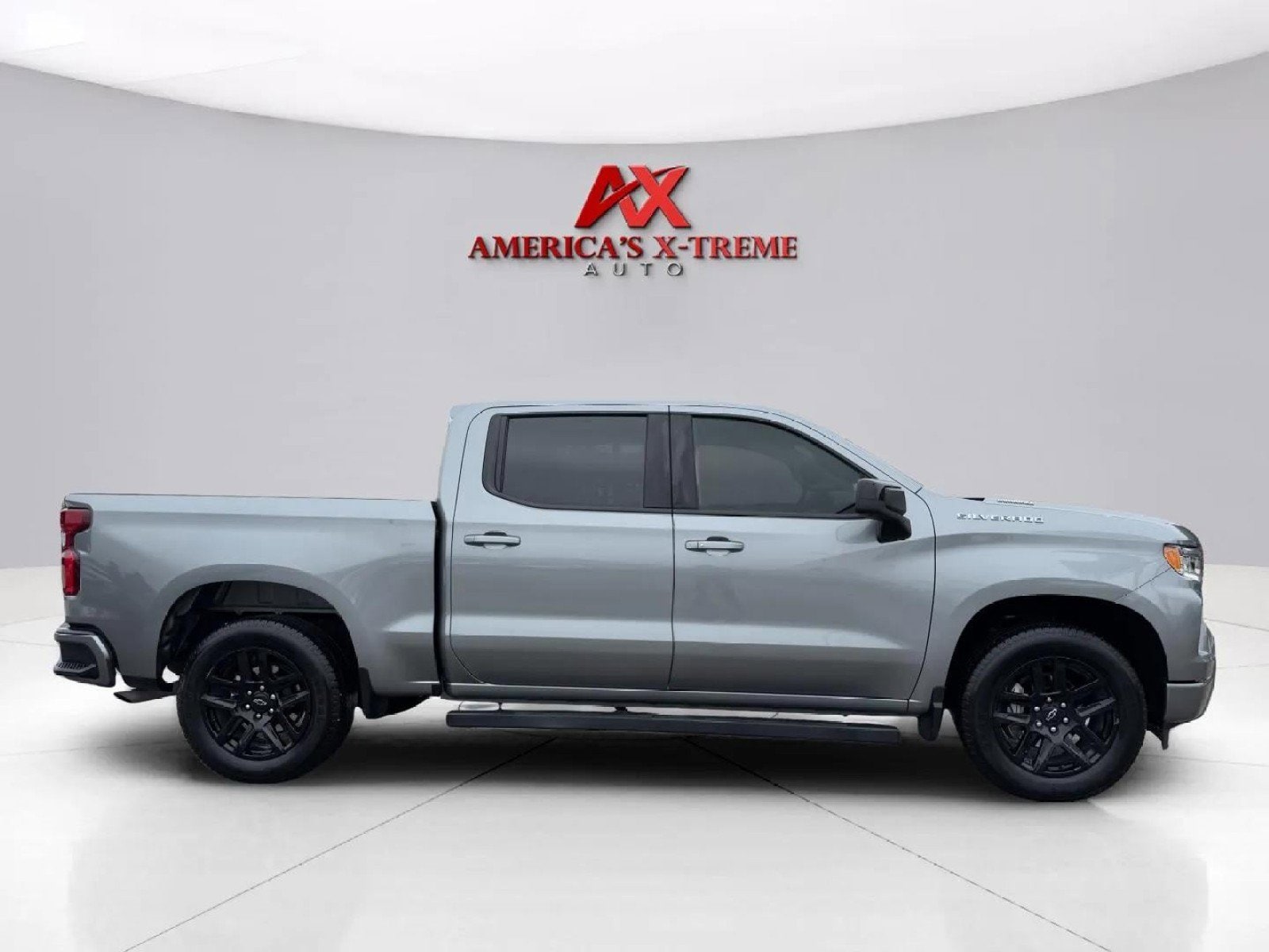 2023 Chevrolet Silverado 1500 RST - Photo 6