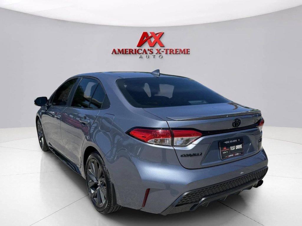 Used 2025 Toyota Corolla SE Sedan