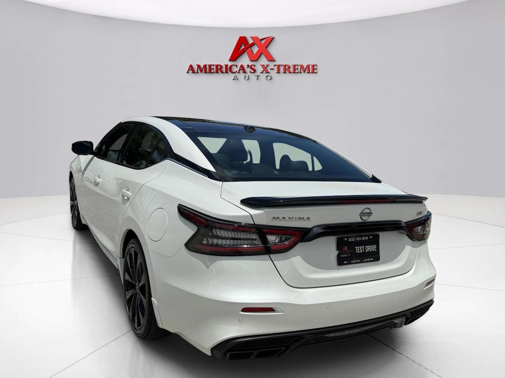 Used 2023 Nissan Maxima SR Sedan