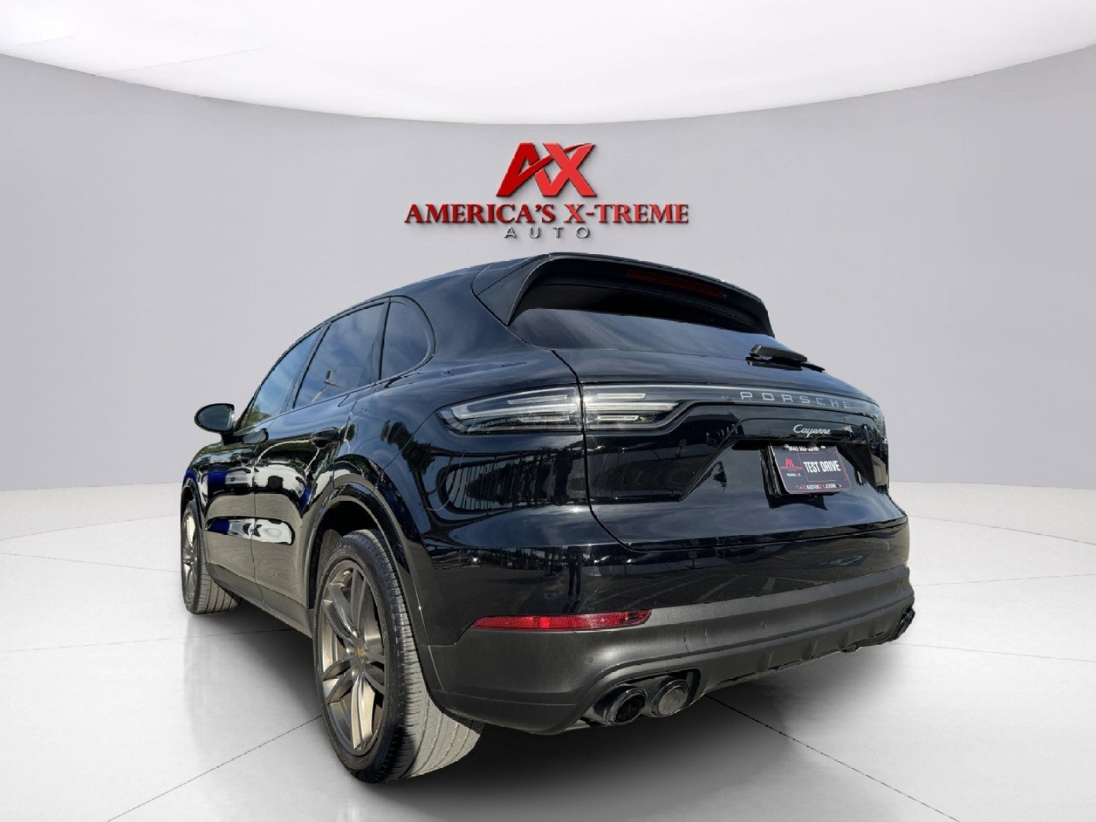 2020 Porsche Cayenne photo 4