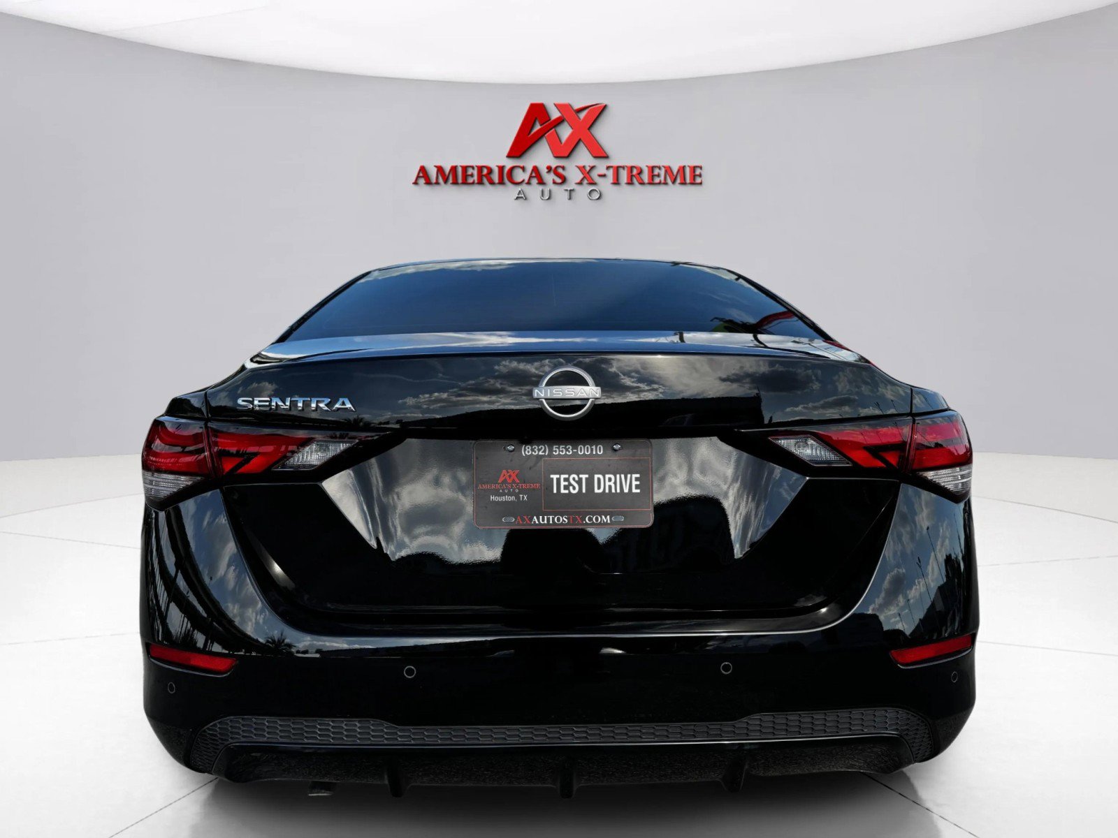 2025 Nissan Sentra S photo 4