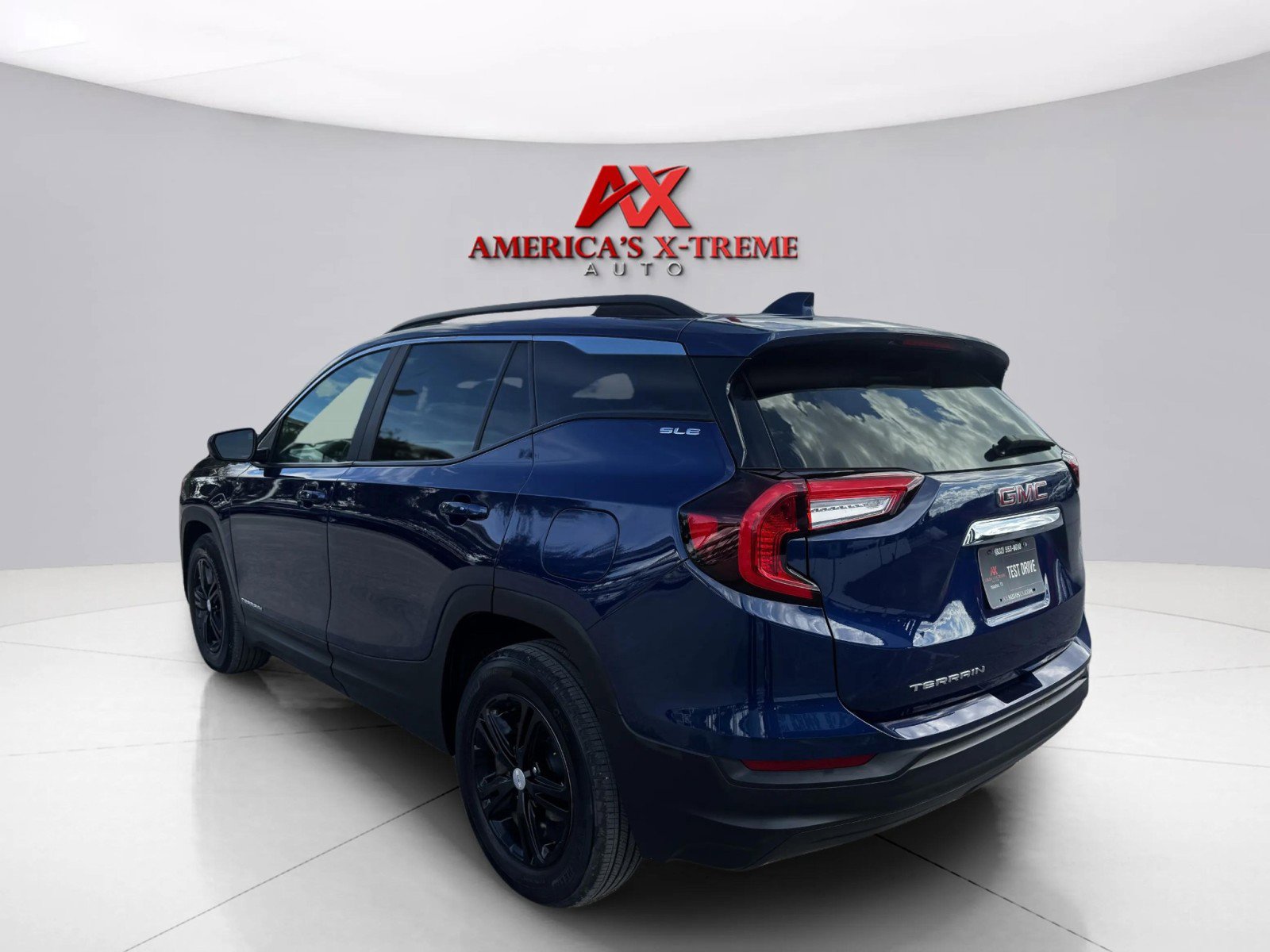 2023 Gmc Terrain SLE photo 3