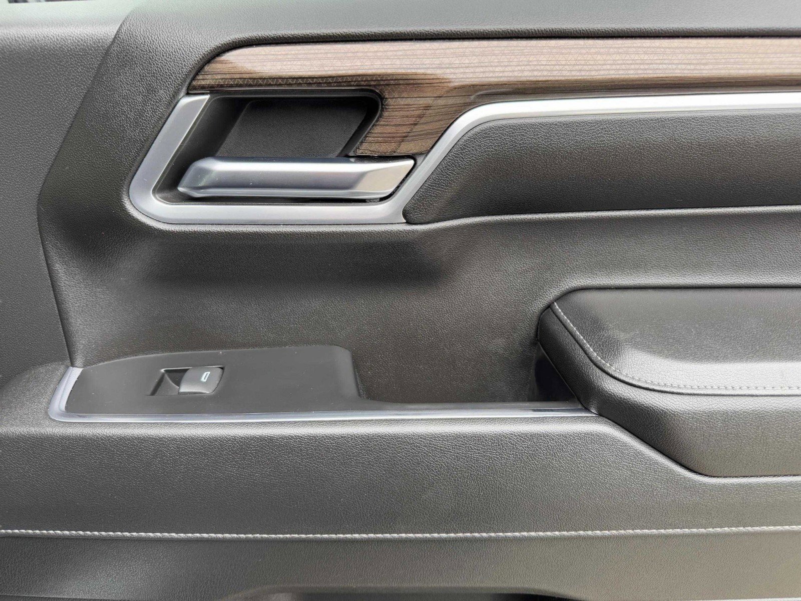 2023 Chevrolet Silverado 1500 RST - Photo 45