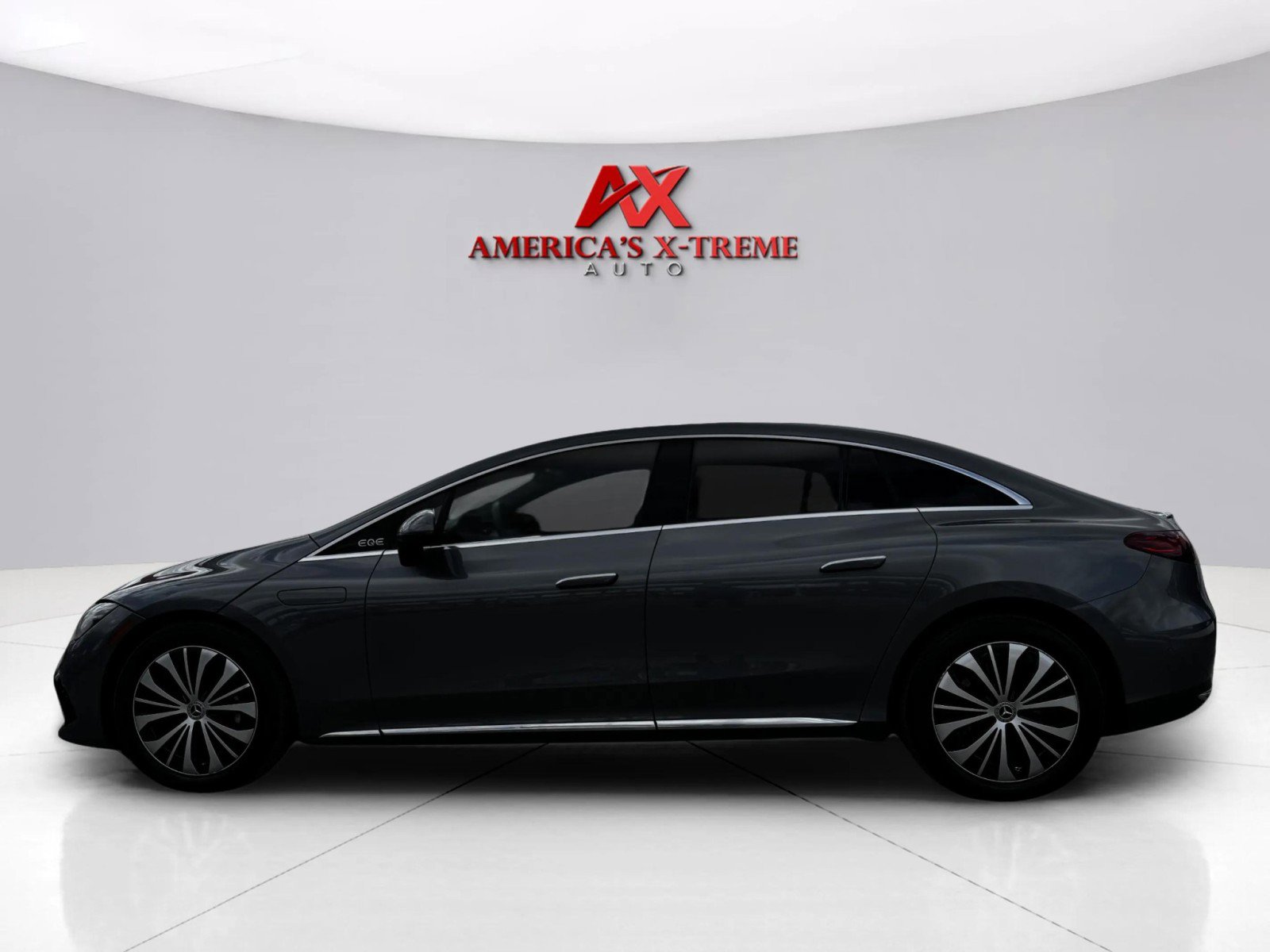 2023 Mercedes Benz 350 4MATIC photo 2