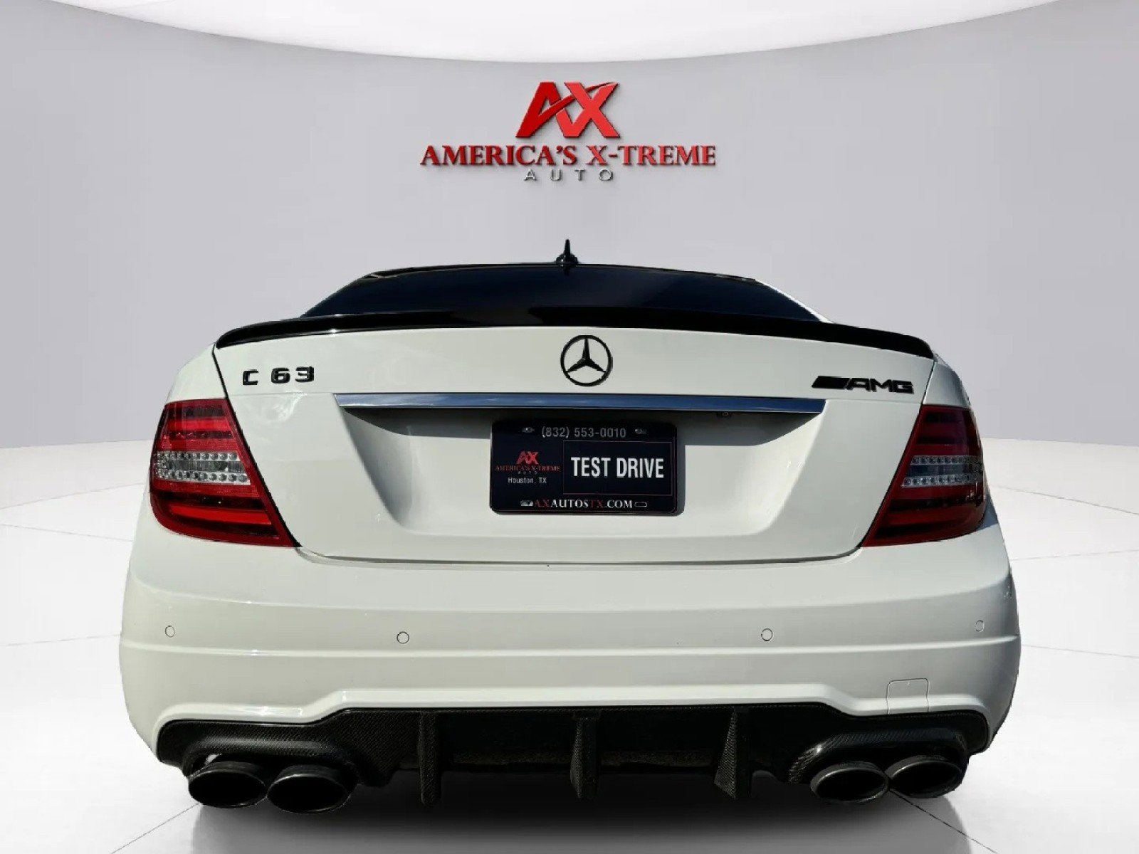 2014 Mercedes Benz C 63 AMG photo 4