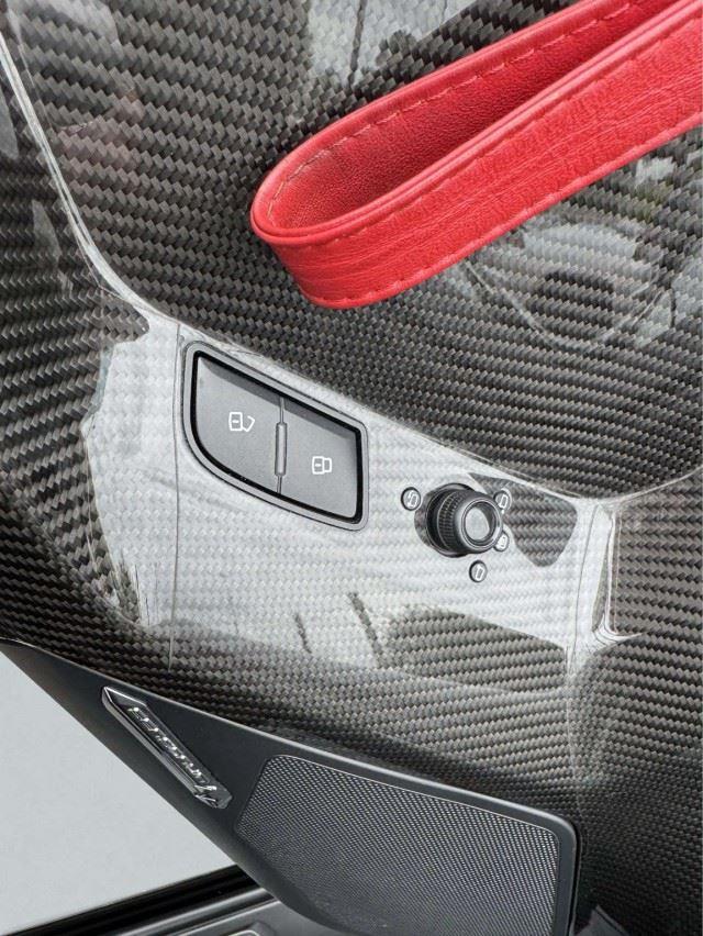 2017 Lamborghini Aventador Superveloce - Photo 36