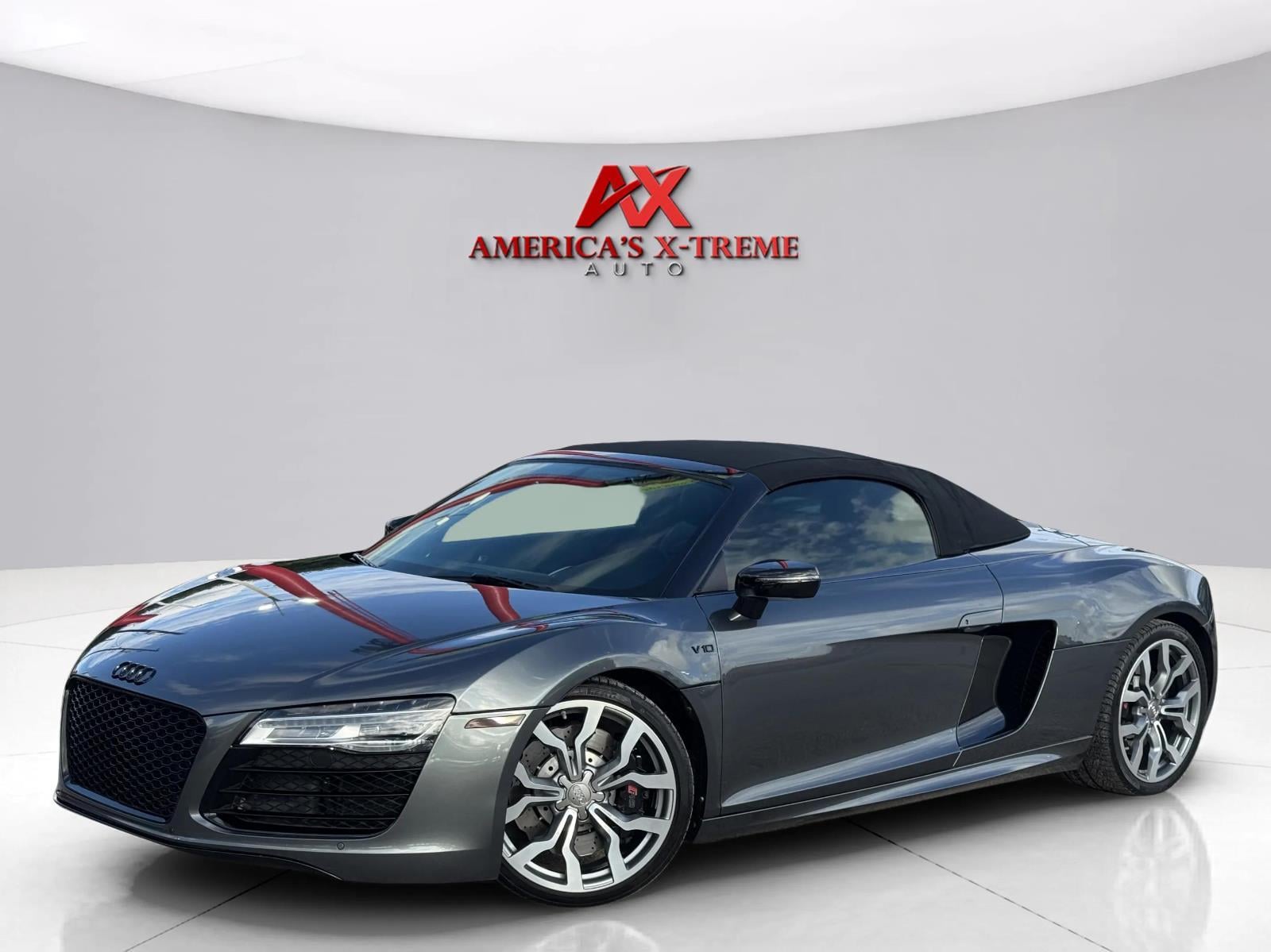 2014 Audi R8 V10 Spyder quattro S tronic's photo