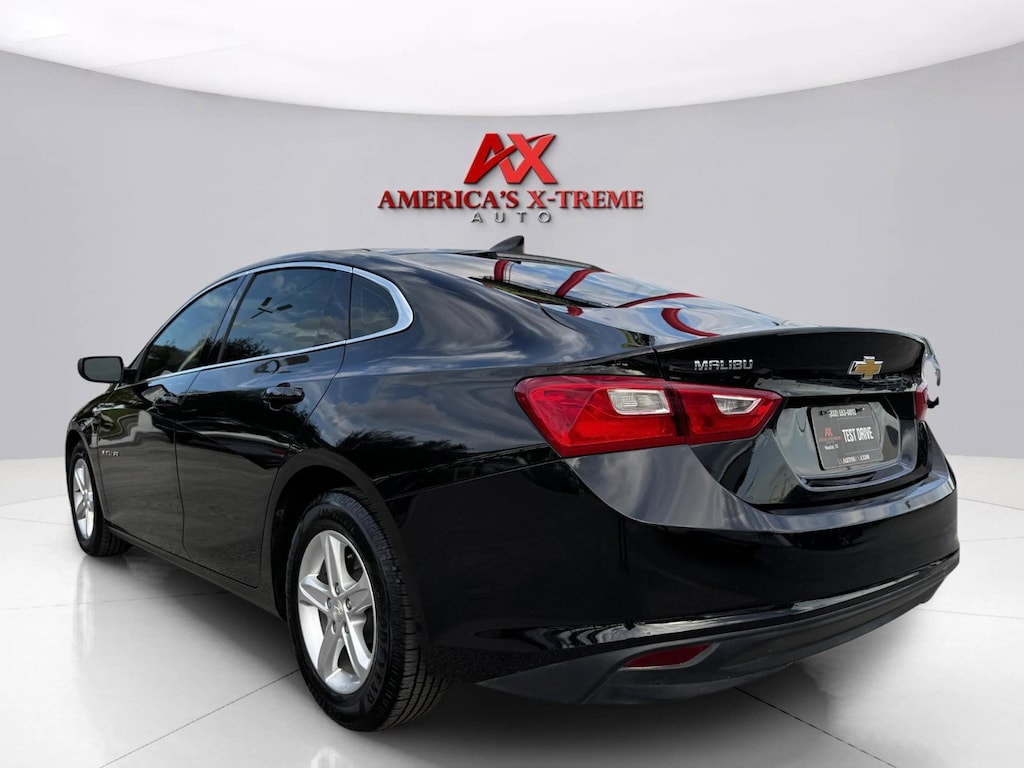 Used 2022 Chevrolet Malibu LS w/1LS Sedan