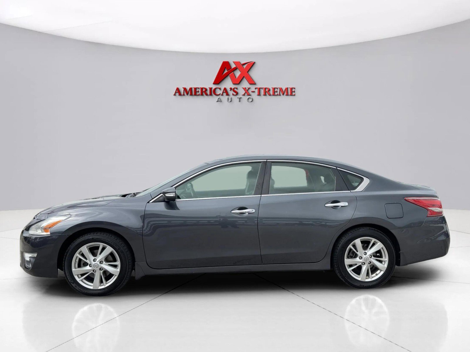 2013 Nissan Altima 2.5 SL photo 2