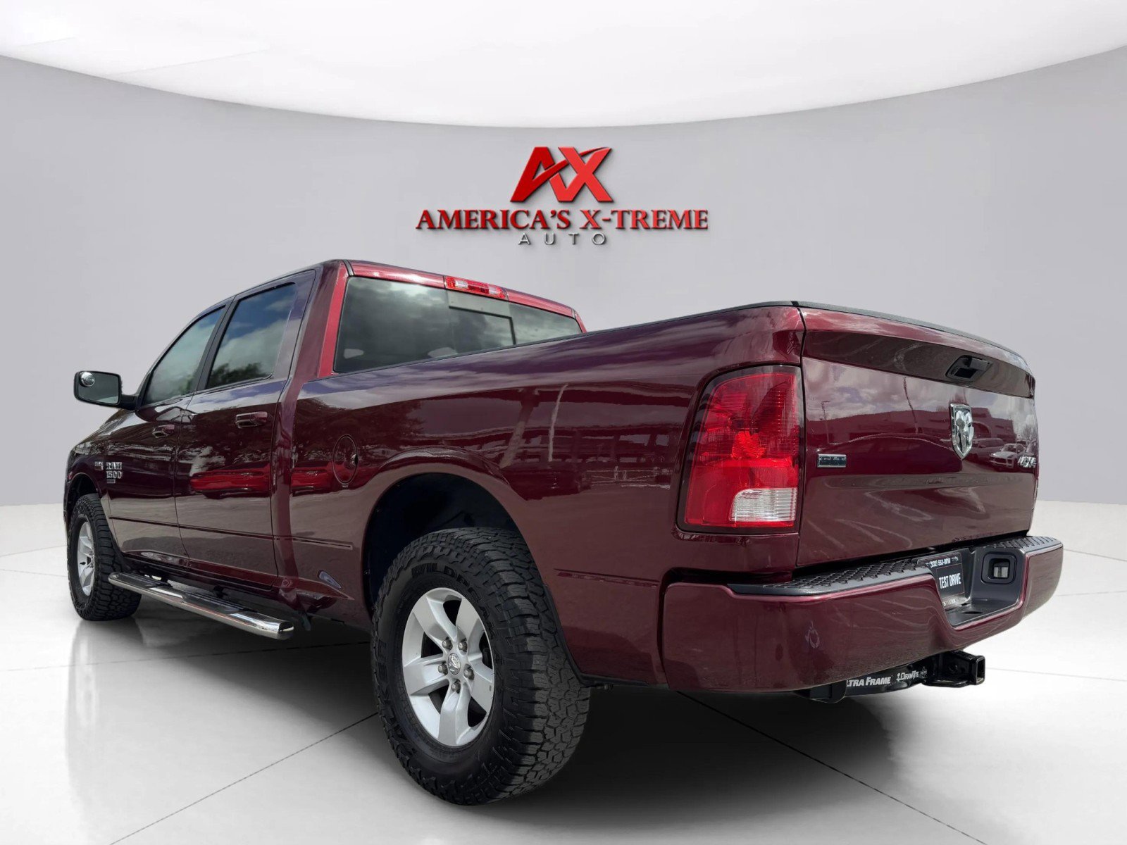 2020 Ram 1500 Classic photo 3