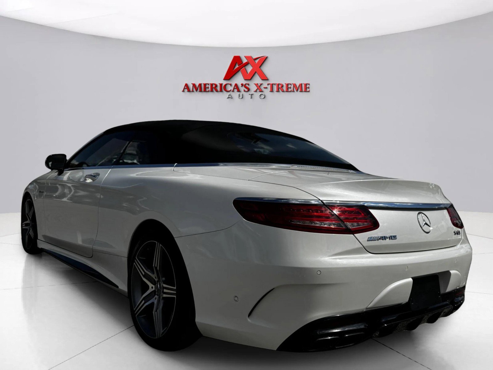2017 Mercedes Benz S AMG 63 4MATIC photo 3