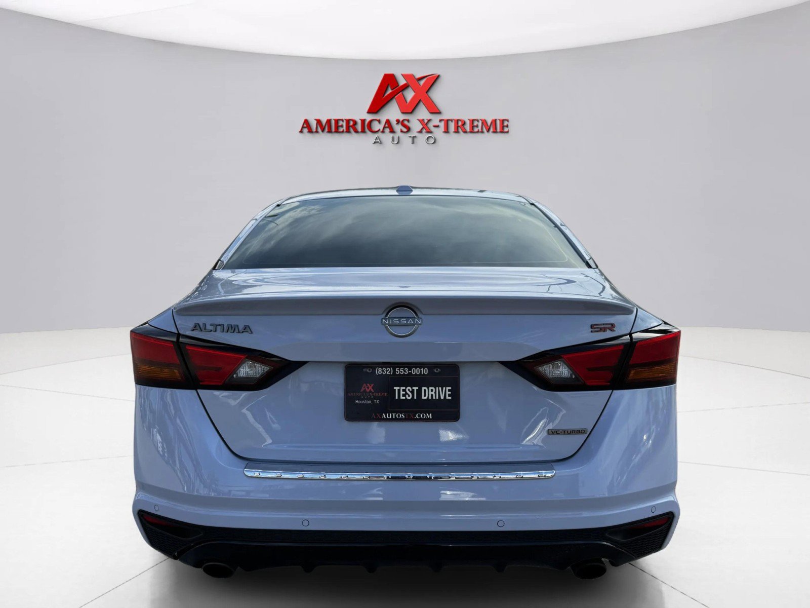 2023 Nissan Altima SR VC-Turbo photo 4