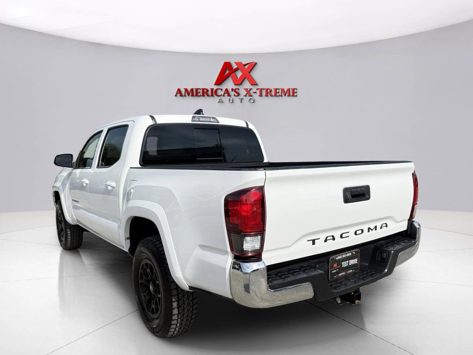 2022 Toyota Tacoma SR5 V6 photo 3