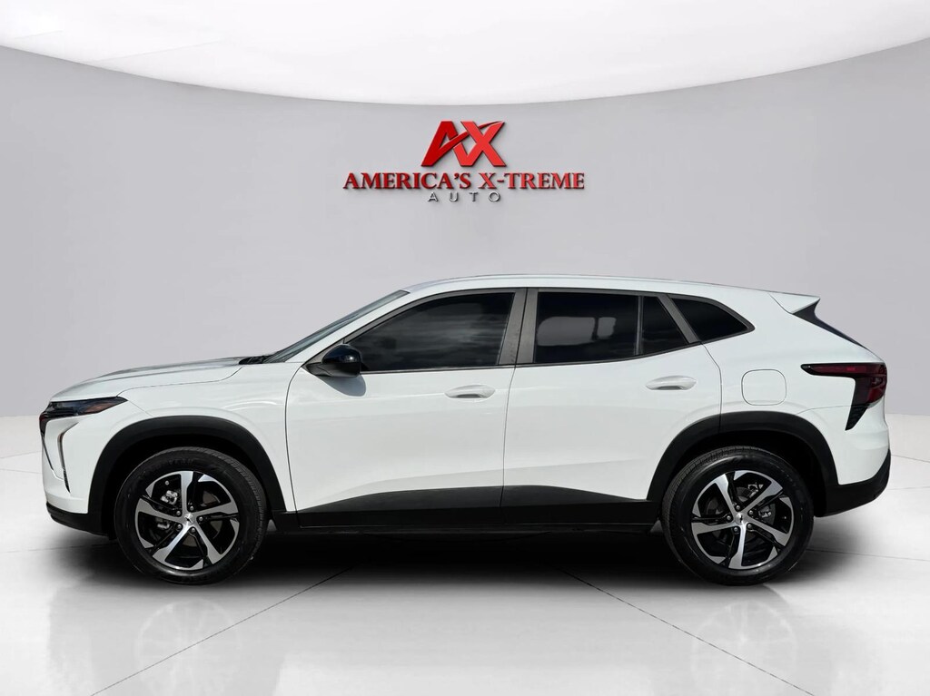 Used 2025 Chevrolet Trax 1RS SUV