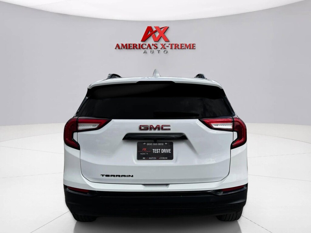 Used 2022 GMC Terrain SLE SUV