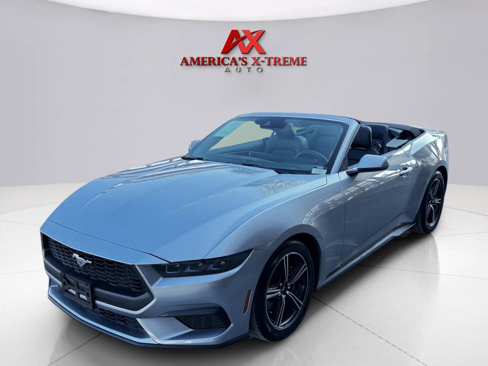 2025 Ford Mustang Convertible photo 2