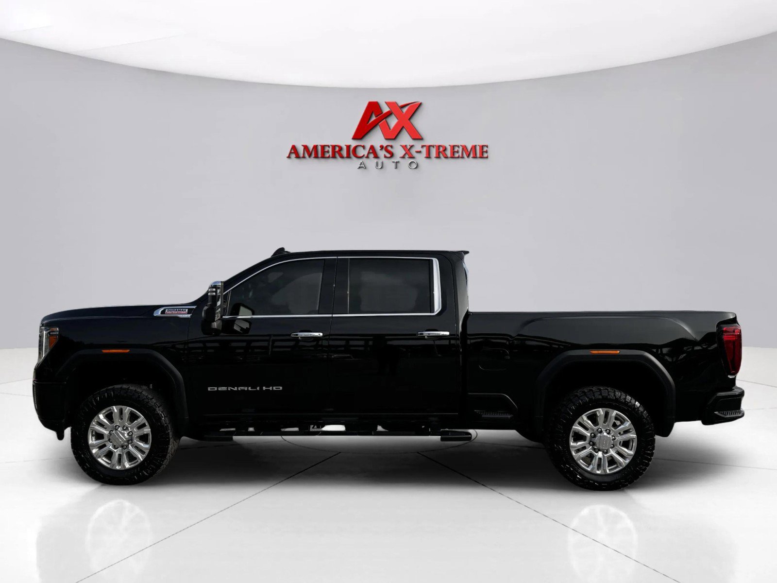 2021 Gmc Sierra 2500 HD Denali photo 2