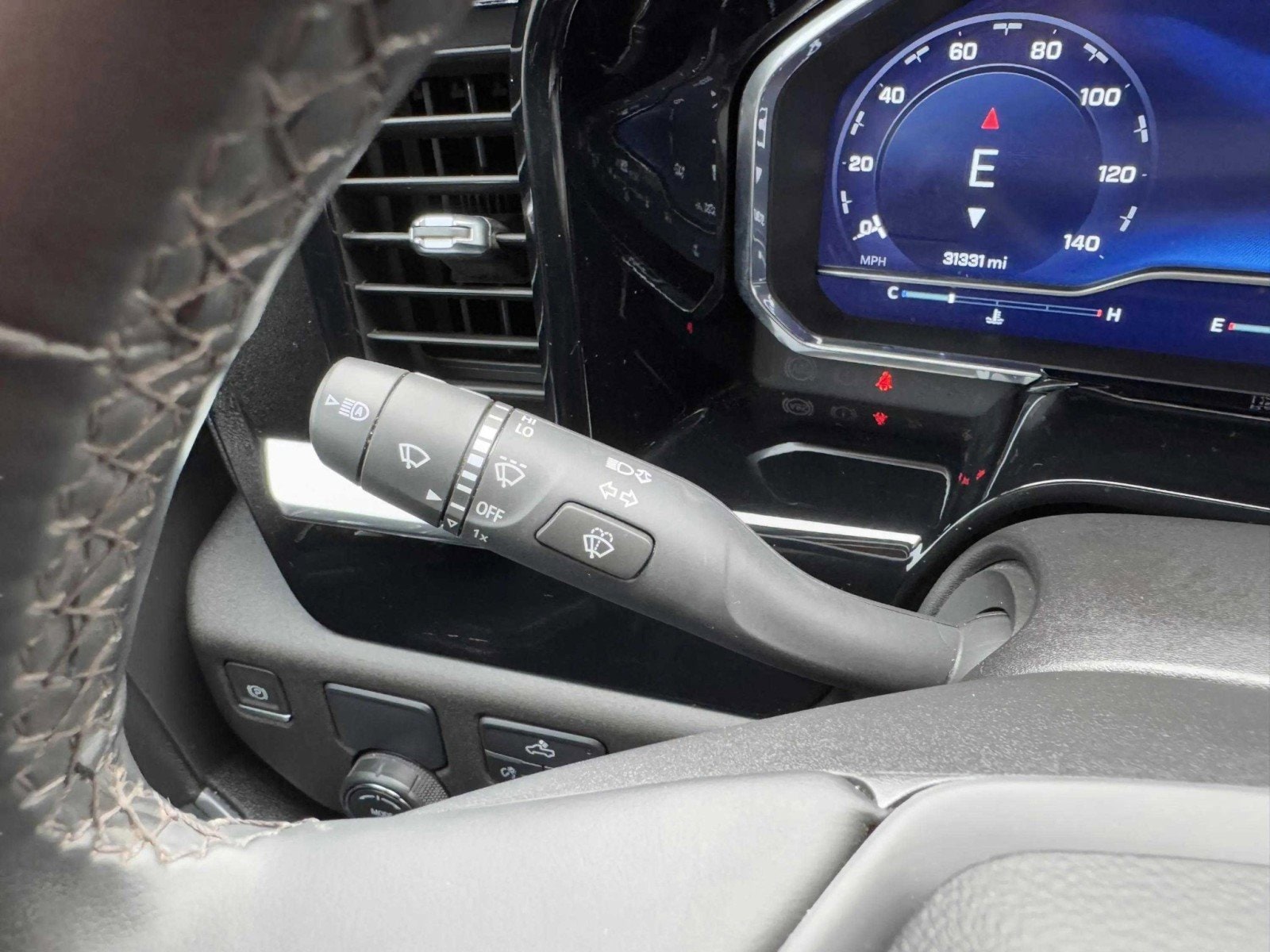 2023 Chevrolet Silverado 1500 RST - Photo 28