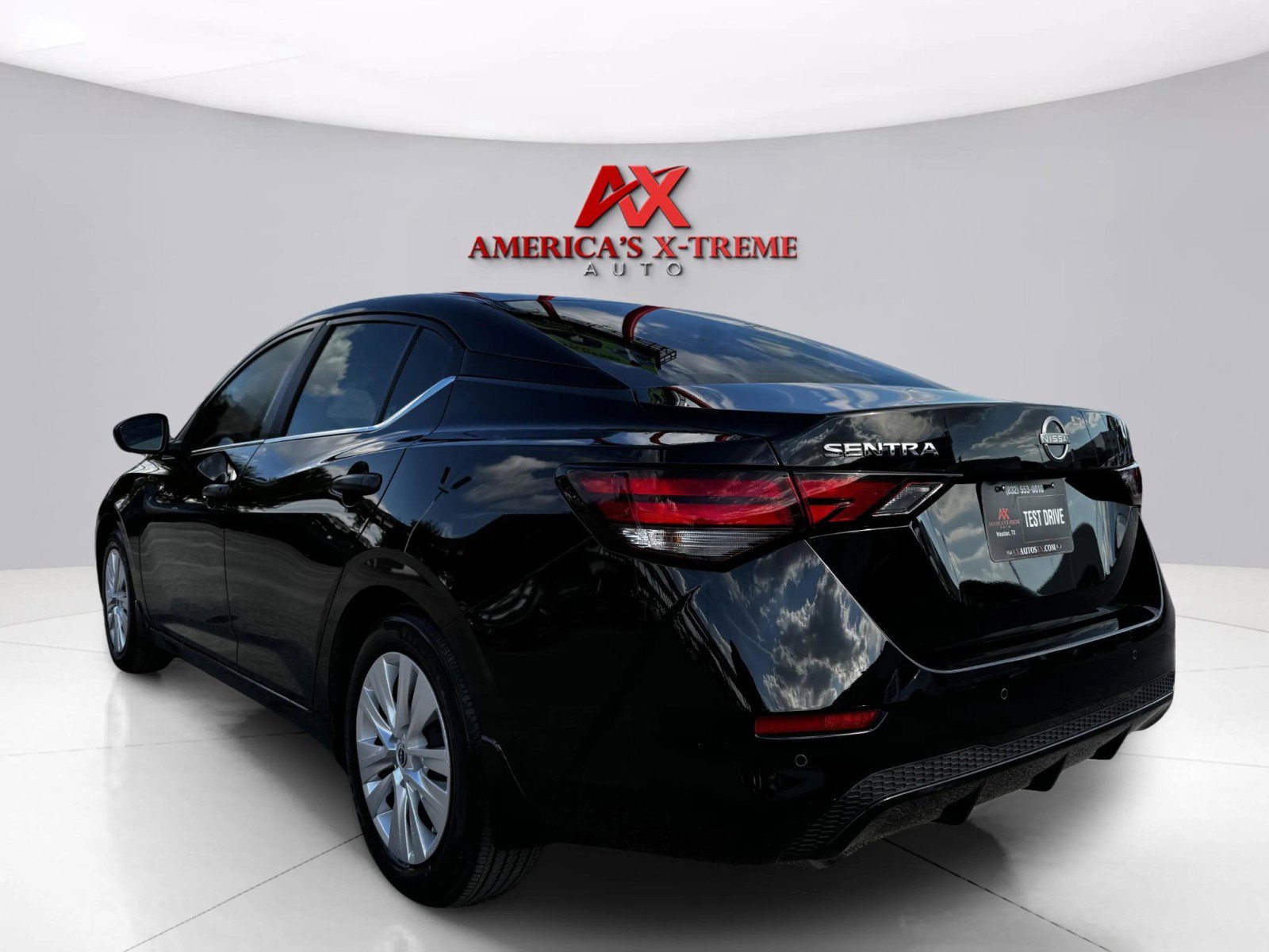 2025 Nissan Sentra S photo 3