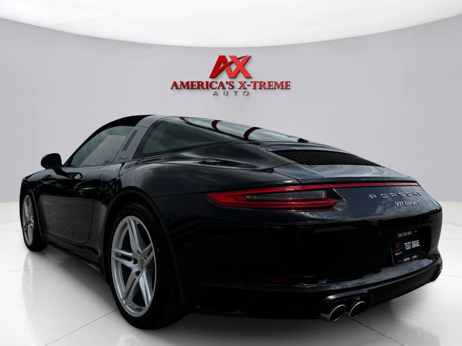 2019 Porsche 911 Targa 4 photo 3